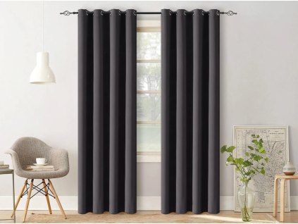 Černý závěs OXFORD 140x250 cm elegantní závěsy do moderního interiéru