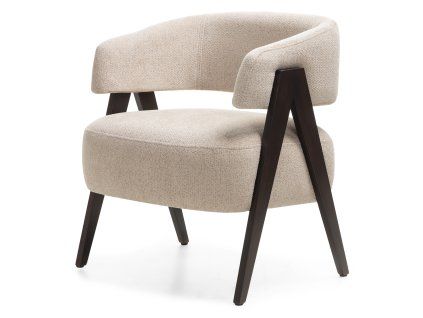 Elegantní béžové křeslo MIZU s retro nádechem a dřevěnými nohami v odstínu ořechu.