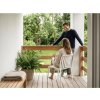 Zahradní posezení TREGO ISLAND bílé – set 2 židlí a kulatého stolu